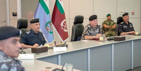 King visits Gendarmerie Forces headquarters | Jordan Times