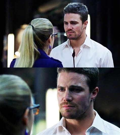 Felicity Smoak And Oliver Queen Oliver And Felicity Arrow Felicity