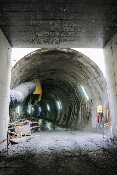 Tunnelbau Auf Kurs Meter Tief Im Fels T Fner Post