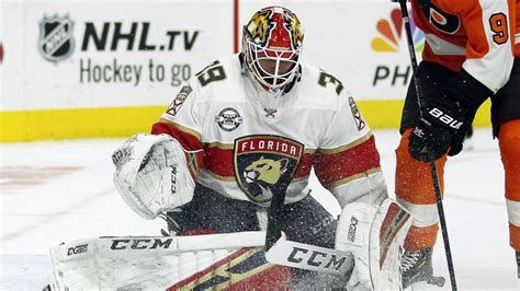 Leafs acquire goaltender Michael Hutchinson from Panthers for 5th-rounder