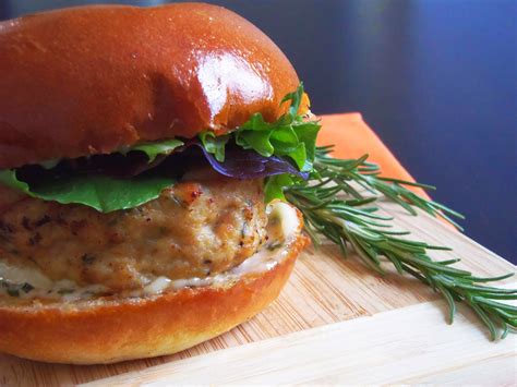 Simply Romanesco Chicken Burgers With Garlic Rosemary Mayonnaise