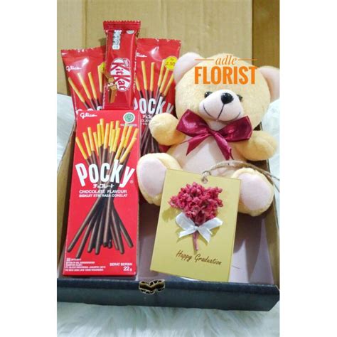 Jual Hampers Snack Wisuda Buket Snack Kado Valentine S Day T Valentine Day Snack