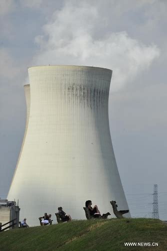 Belgium Evacuates Nuclear Plants As Terror Threat Level Increased