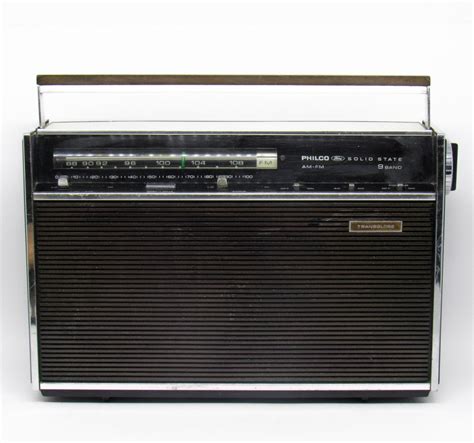 Rádio Philco FORD Solid State 9 Band Transglobe Funci