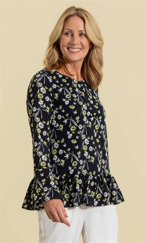 Anna Rose Floral Print Top In Blue Klass