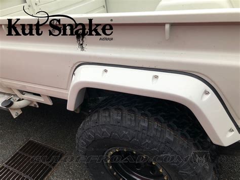 Aletines KUT SNAKE Para TOYOTA LAND CRUISER SERIE 75 79 PICK UP CABINA