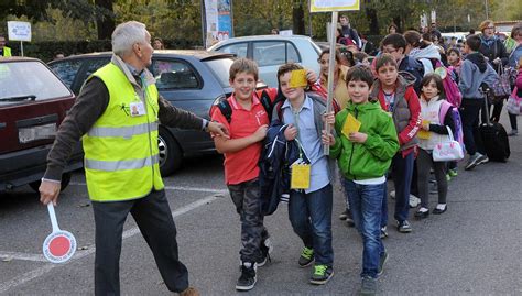 A Parabiago Il Piedibus Non Ingrana La Marcia