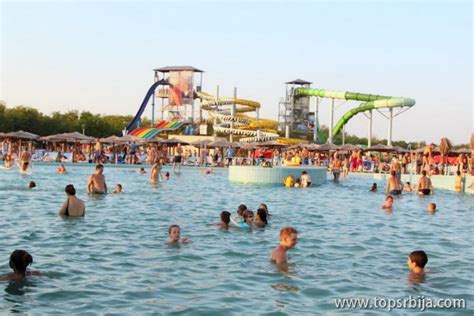 U AquaPark PETROLAND Bački Petrovac od petka