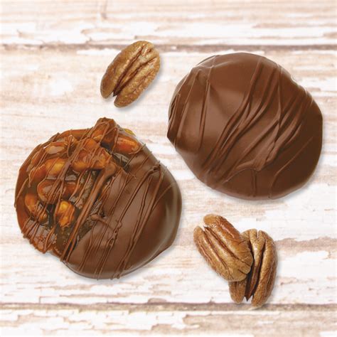 Texas Chewie Pecan Praline T Box Lammes Candies