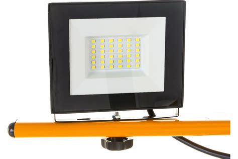 Прожектора на штативе Gigant 60W, 2*30W 6400К 220V IP65 GTMS-60 ...