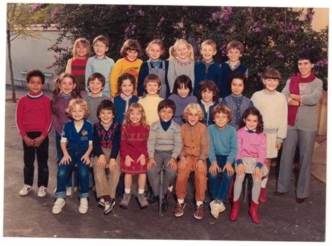 Photo De Classe Ce De Ecole Riviere Neuve Toulon