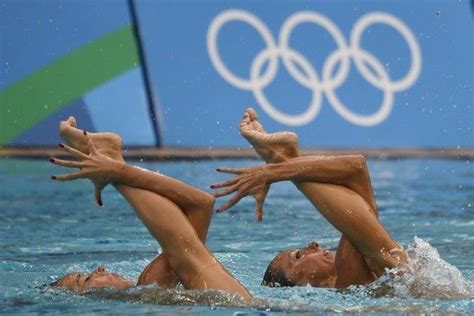 Synchronized swimming is the catwalk of the olympics – Artofit