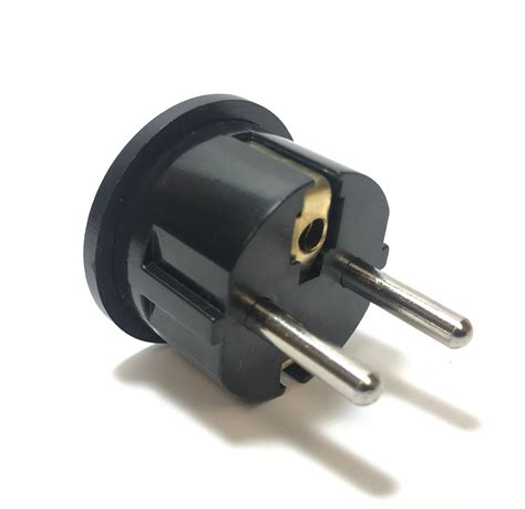 SS-409 European Schuko Plug With Grounding