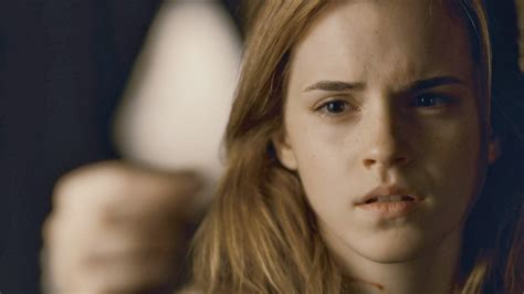 Emma Watson Hot HD Wallpapers HD Wallpapers Images And Pictures Free