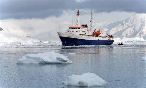 Mv Ushuaia Eclipse Travel