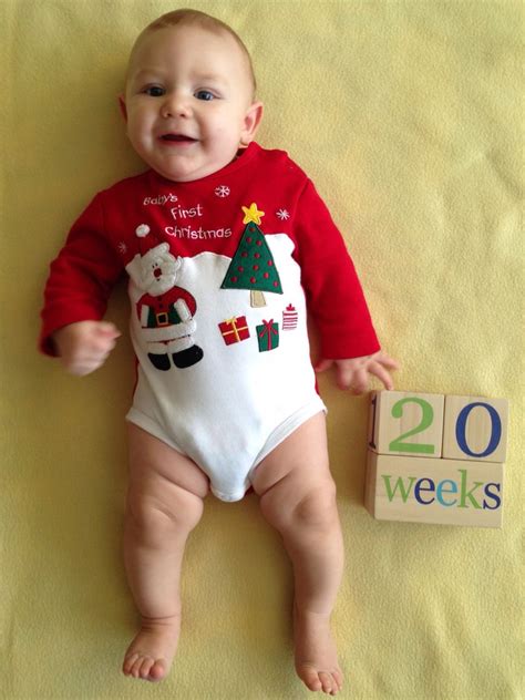 20 weeks old baby picture | Baby pictures, Baby, Baby onesies