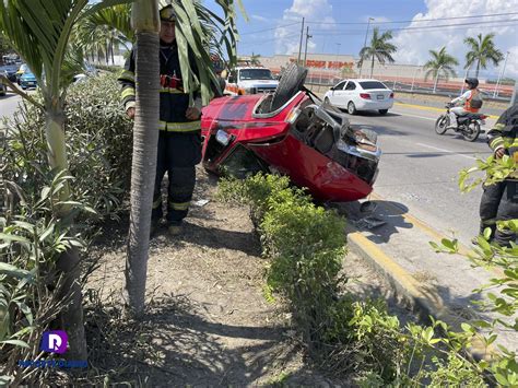 Volcadura En La Medina Ascencio Reporte Diario Vallarta