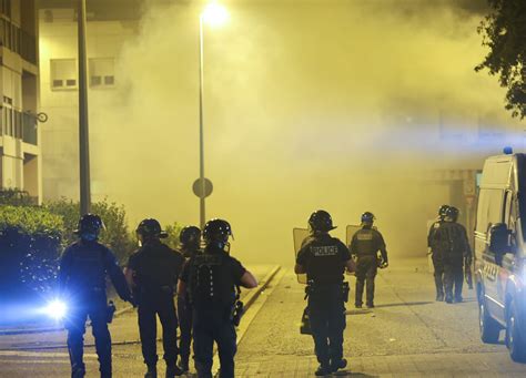 En images Scènes de chaos à Grenoble Chambéry Annecy Annonay et à