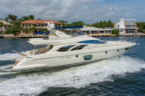 62 Azimut 62e Amar 26 North Yachts