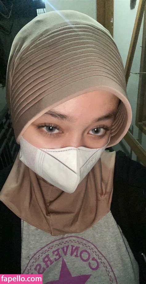 Hijab Camilla Hijab Camilla Hijabcamilla Nude Leaked Onlyfans Photo