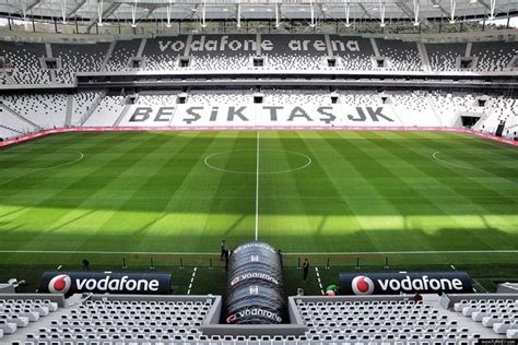 Besiktas Stadium Tour: Triphobo