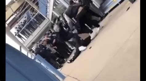 Video Captan Violenta Pelea Entre Estudiantes Del Colegio Don Bosco