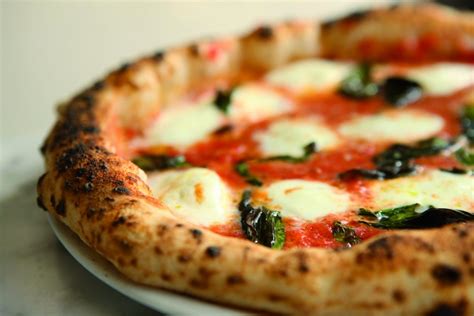 Recipe For An Authentic Italian Pizza With Pizza Flour