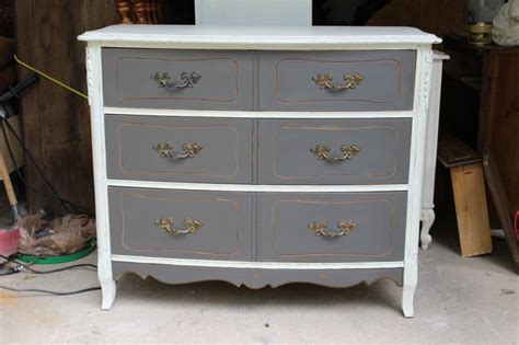 Vintage Dresser In A Distressed Two Toned Chalk Paint Chalk Paint