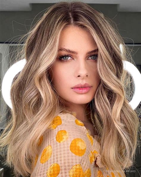 50 Blonde Highlights Ideas To Freshen Up Your Look In 2025 Brown