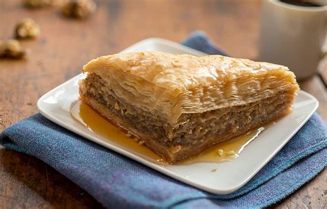 Baklava In Niko Nikos Tasteatlas Recommended Authentic Restaurants