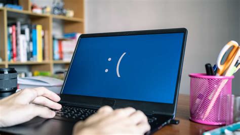 10 Cara Mengatasi Laptop Layar Biru Pahami Penyebabnya