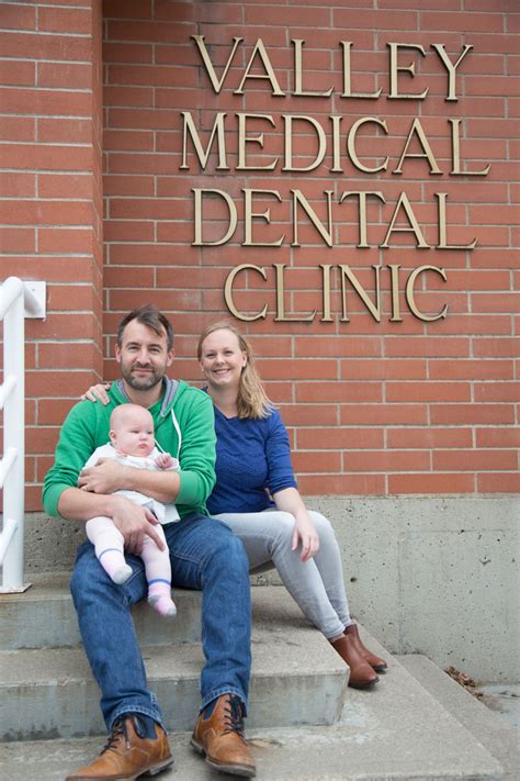 Valley Medical Clinic welcomes doctors | Strathmore Times