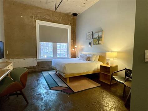 Canvas Hotel Dallas Updated January 2025 354 Photos And 173 Reviews