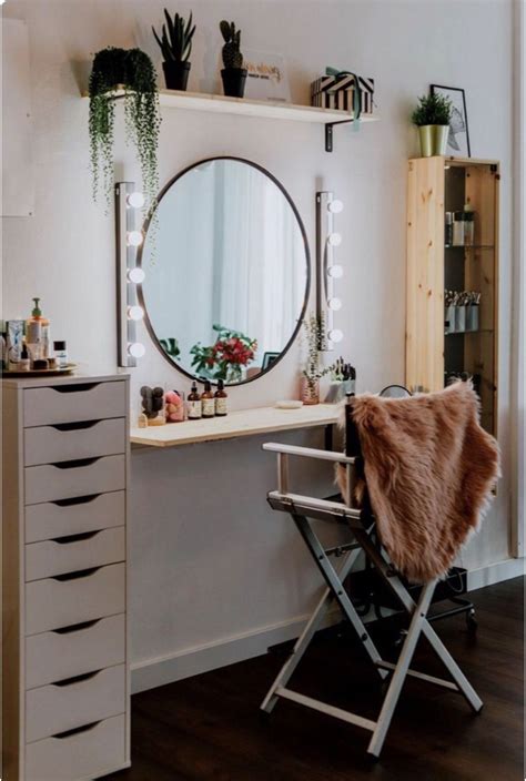 20 Diy Makeup Vanity Ideas