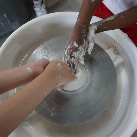 Wheel-Throwing - Experiential Pottery – Center Pottery