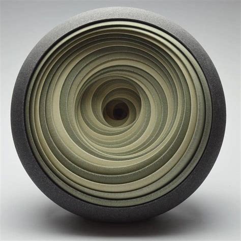 Hypnotic Ceramic Sculptures Juggle Soothing Circles in Nested Shells ...