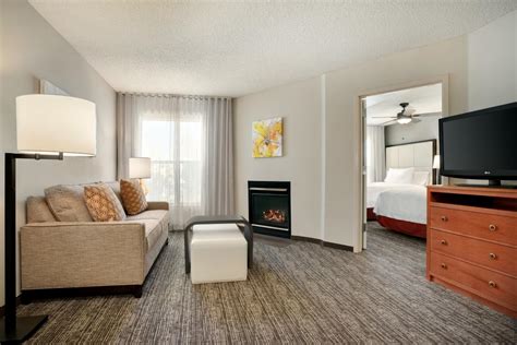 Homewood Suites by Hilton Phoenix Chandler | Chandler, AZ 85226