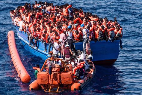 El Mediterráneo registra una cifra récord de 546 muertes de inmigrantes