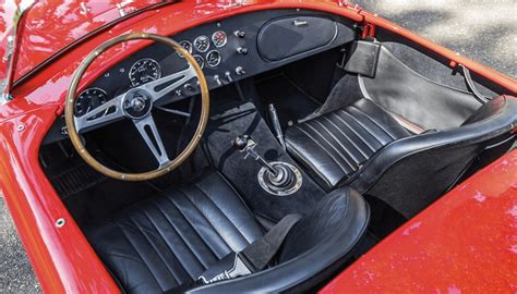 Shelby Cobra 1965 Interior