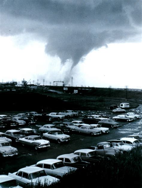 File 1957 Dallas Multi Vortex Tornado Wikimedia Commons