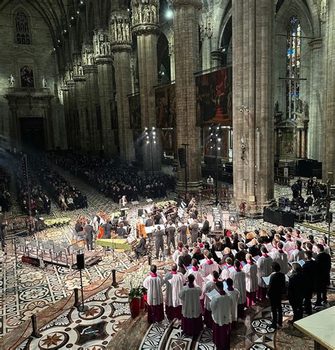 Il Tradizionale Concerto Di Natale Al Duomo Di Milano