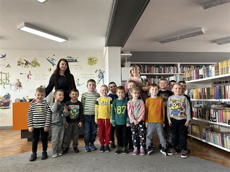 Promyczki Z Wizyt W Bibliotece Przedszkole Parafialne W Zdunach