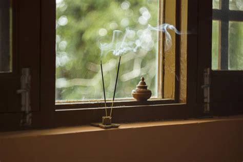 How Is Incense Used in the Catholic Church? - Boldface News