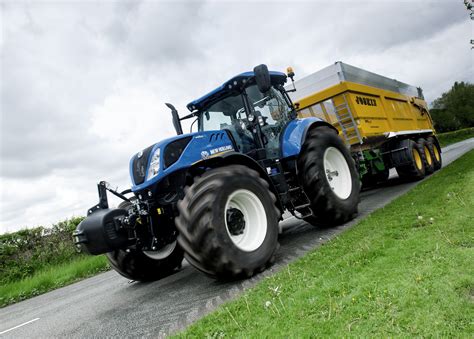 New Holland T7 Lwb Levoluzione Non Si Vede Ma Si Sente Trattori