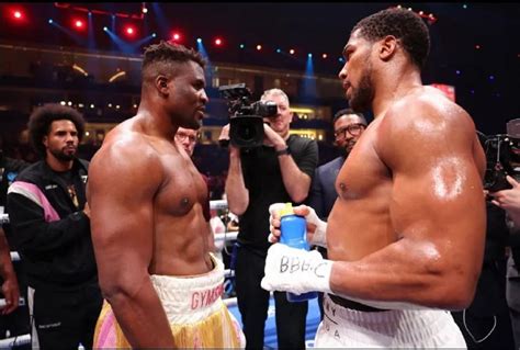 Anthony Joshua Sengage Soutenir La Fondation De Francis Ngannou Au