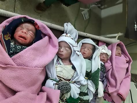 Natural Birth Woman Has Quintuplets Viraltab