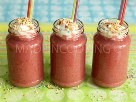 Smoothie Aux Framboises Et Bananes Recette Par Made In Cooking