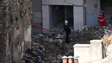 Francia Seis Muertos Por El Derrumbe De Un Edificio En Marsella