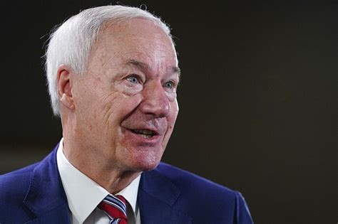 Get To Know Asa Hutchinson A Look At The Former Arkansas Governor