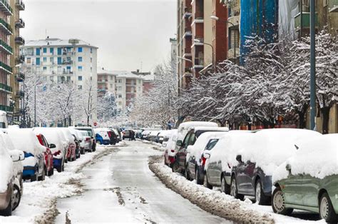 Tempesta Di Santa Lucia Neve E Gelo Al Nord Pioggia E Vento Forte Al